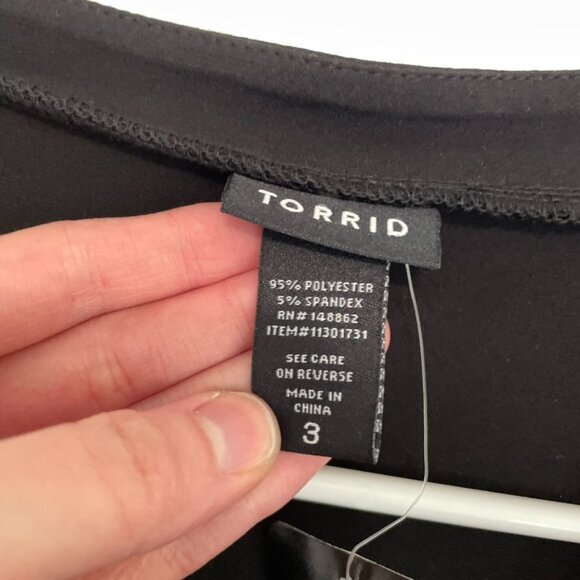 NEW NWT TORRID 3 Plus Size Jersey Knit Faux Wrap Top Black Short Sleeve NO BELT - Picture 11 of 15